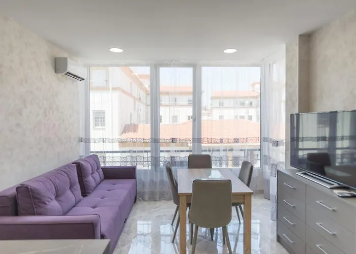 Dream House Rooms Malaga - Habitacion En El Apartemento